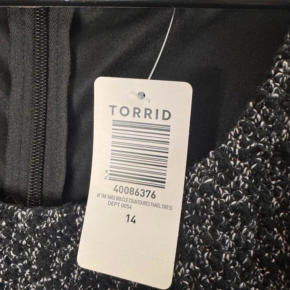 NWT Torrid Size 14 Black Boucle Contoured Panel Dress Sleeveless Career - Picture 1 of 7